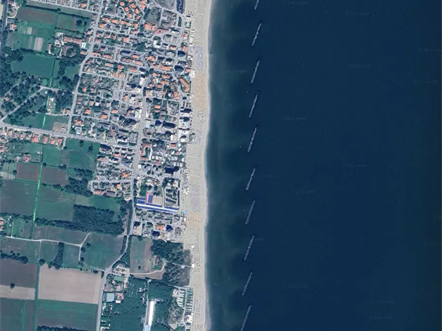 Immagine 14 di Appartamento in vendita  in Via Adamello a Comacchio