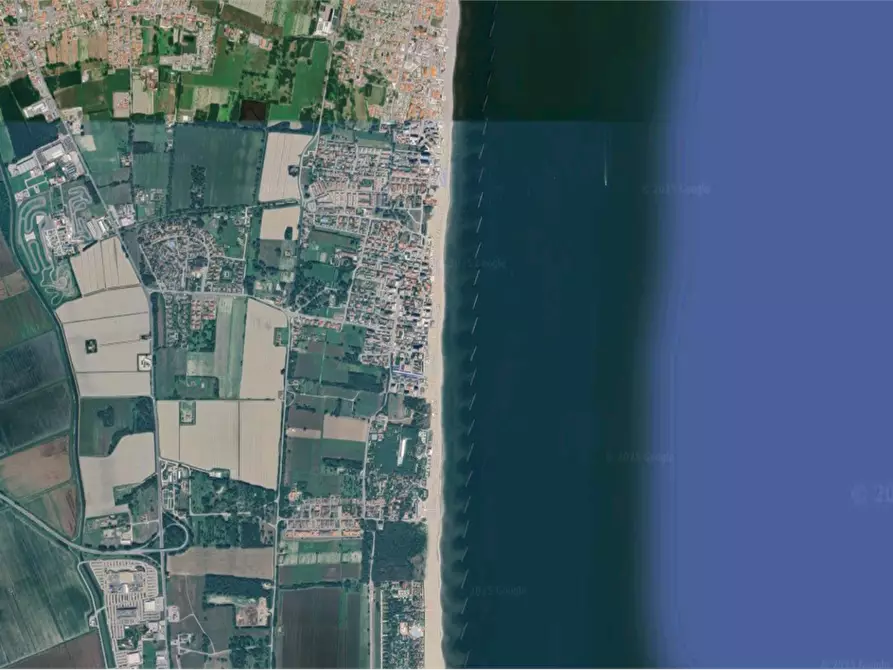 Immagine 15 di Appartamento in vendita  in Via Adamello a Comacchio