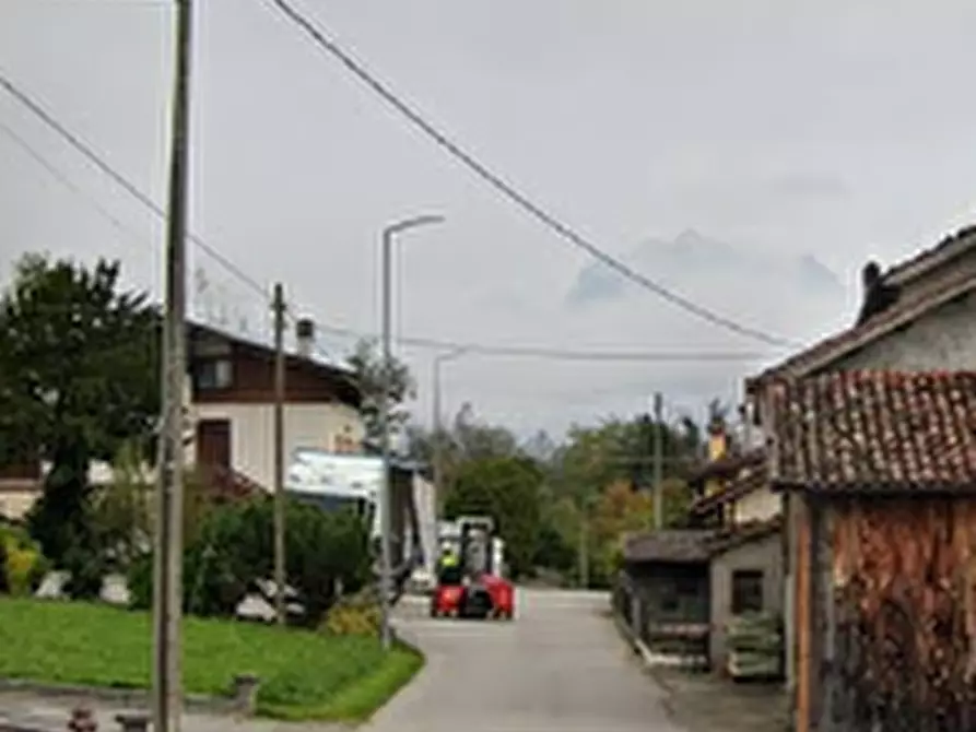 Immagine 6 di Stabile in vendita  in Località Campaz a Sospirolo