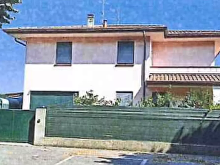 Immagine 7 di Porzione di casa in vendita  in Via de Nicola a Lusia