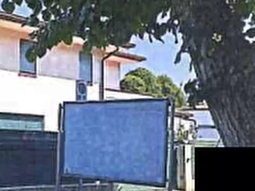 Immagine 9 di Porzione di casa in vendita  in Via de Nicola a Lusia