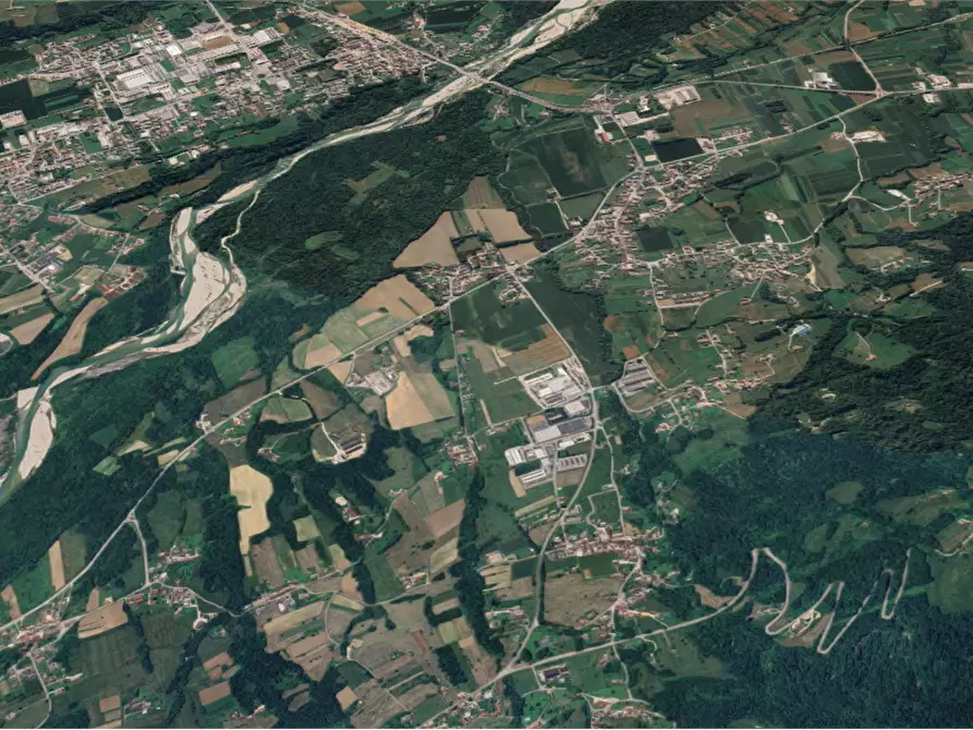 Immagine 12 di Capannone industriale in vendita  in Frazione Cassol a Santa Giustina