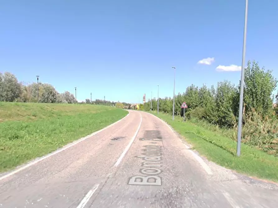 Immagine 4 di Porzione di casa in vendita  in Via per San Biagio a Bondeno