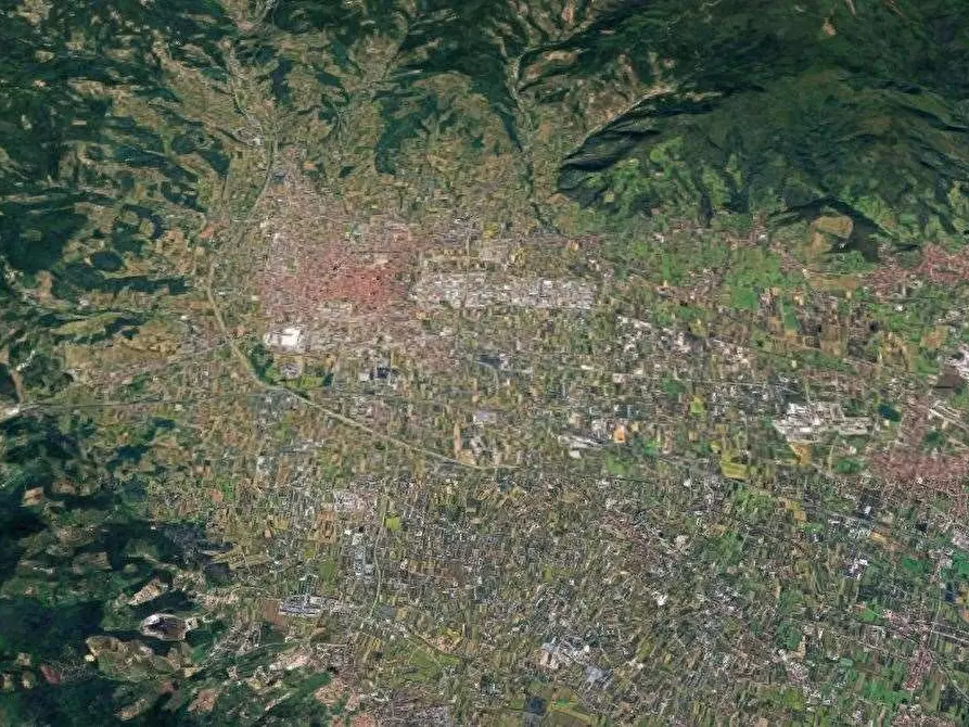 Immagine 10 di Negozio in vendita  in Via Fiorentina a Pistoia