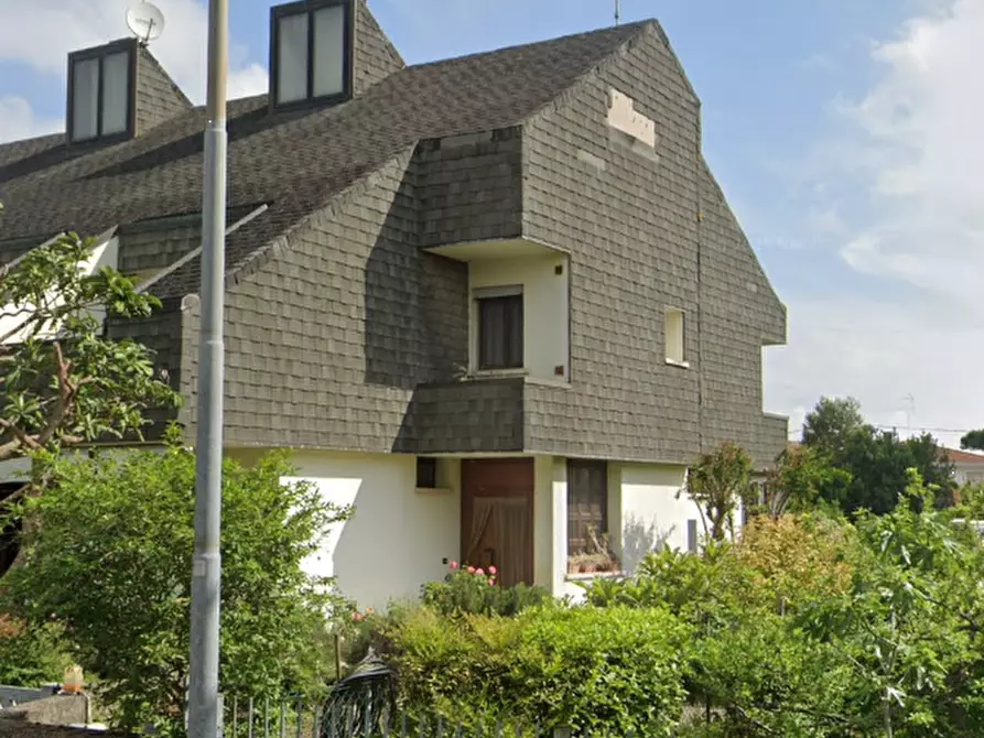 Immagine 12 di Appartamento in vendita  in Via dei bersaglieri a Rosolina