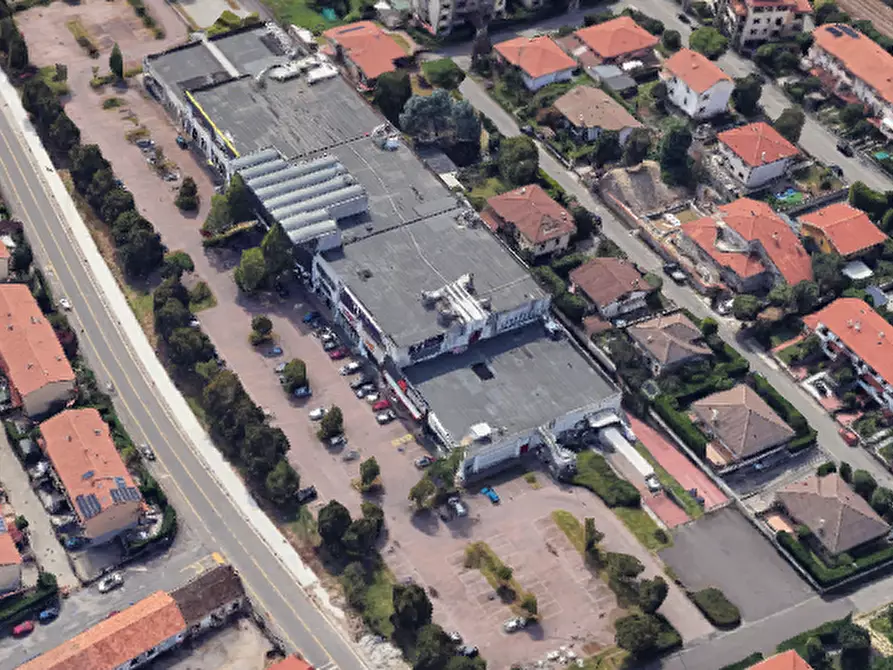 Immagine 13 di Negozio in vendita  in Via per Canegrate  a Legnano