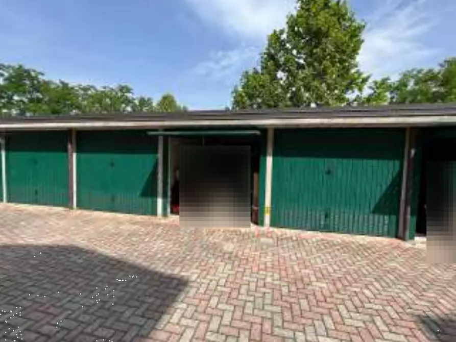 Immagine 5 di Appartamento in vendita  in Via Isonzo a Bareggio