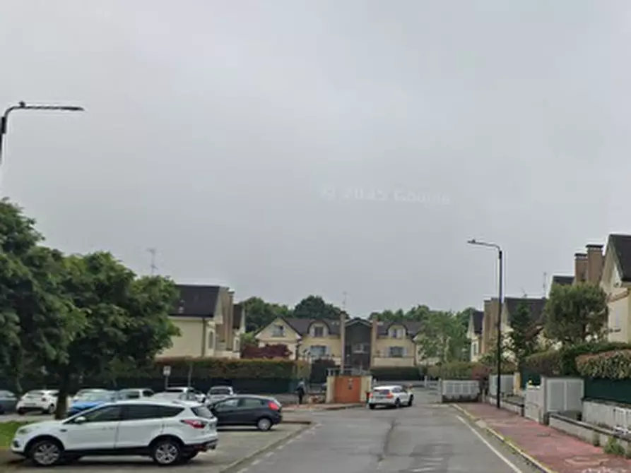 Immagine 3 di Garage in vendita  in Via Wolfgang Amadeus Mozart a Liscate