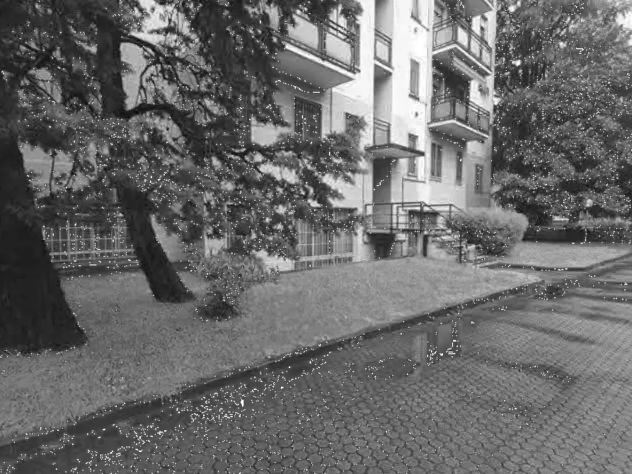 Immagine 6 di Ufficio in vendita  in Via Padova a Milano