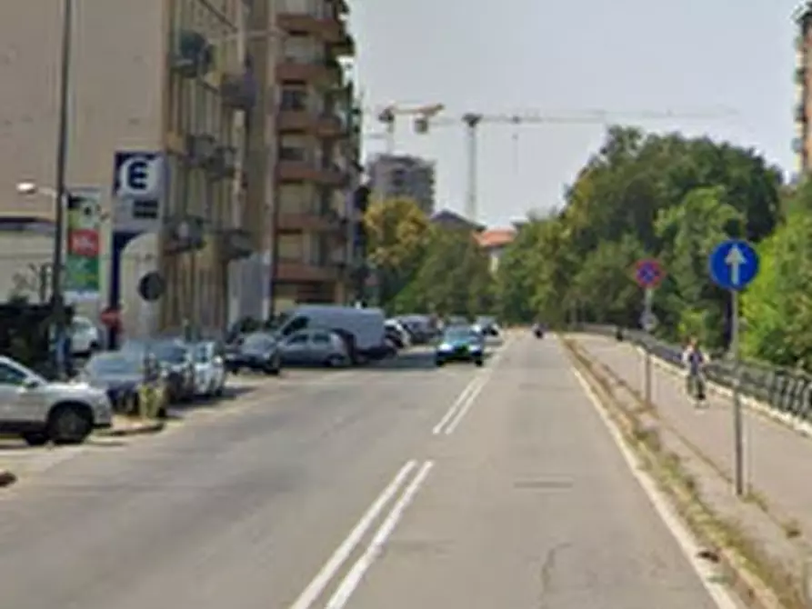 Immagine 12 di Ufficio in vendita  in Via Padova a Milano