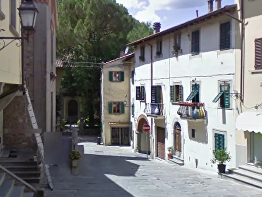 Immagine 20 di Porzione di casa in vendita  in Via Piazza Umberto I  a Londa