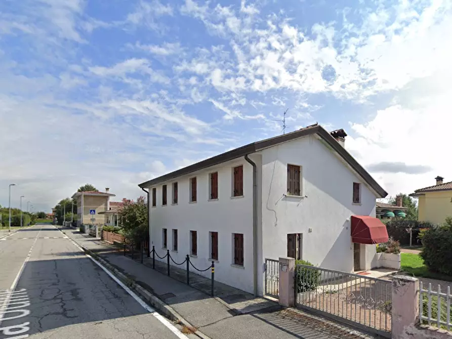 Immagine 2 di Casa indipendente in vendita  in  Via del Palù a Cinto Caomaggiore