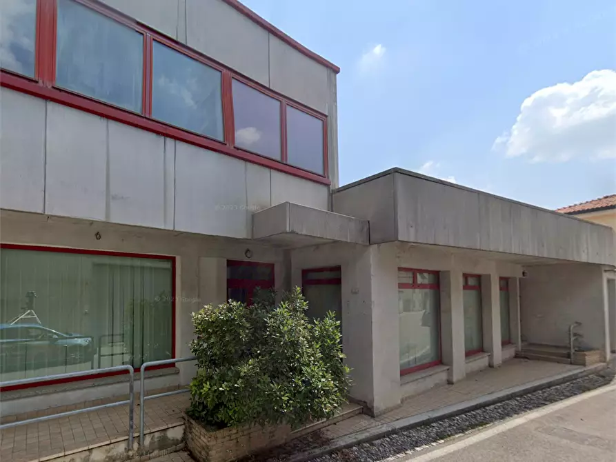 Immagine 4 di Capannone industriale in vendita  in Via Daniele Manin a Montereale Valcellina