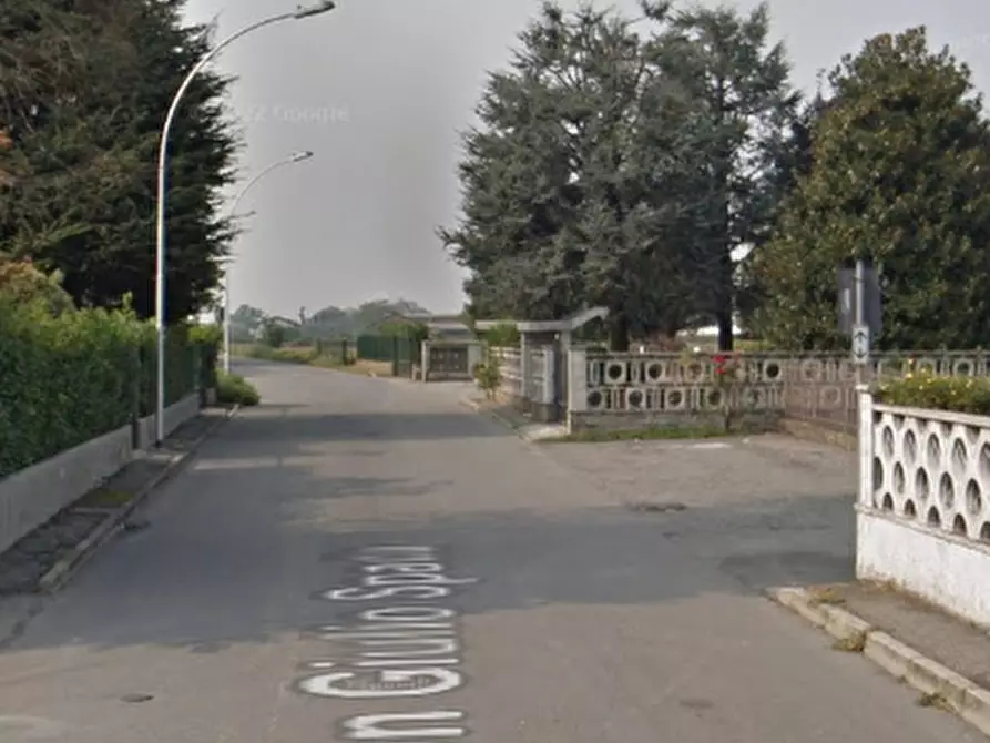 Immagine 10 di Appartamento in vendita  in Via Giosue Carducci a Cambiago