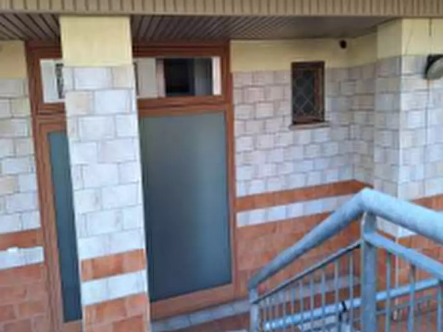 Immagine 5 di Negozio in vendita  in Piazza Giacomo Matteotti a Senago