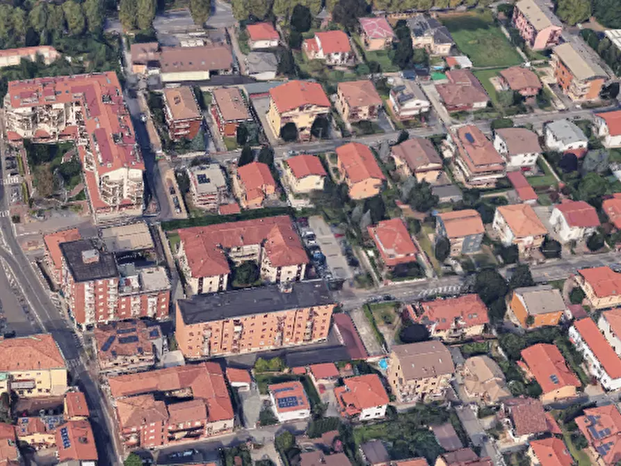 Immagine 11 di Negozio in vendita  in Piazza Giacomo Matteotti a Senago