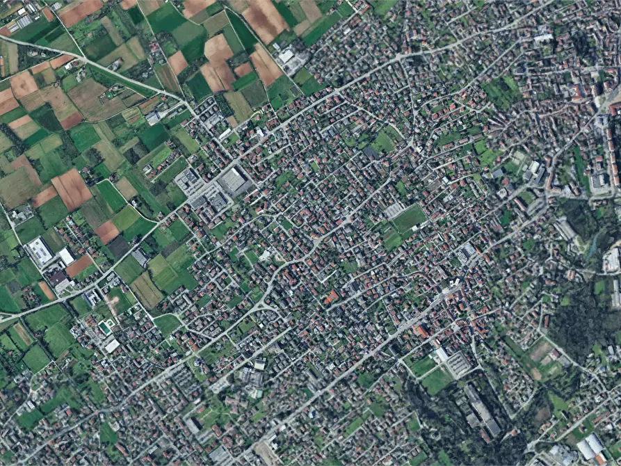 Immagine 2 di Posto auto in vendita  in Via Giacomo Matteotti a Cordenons