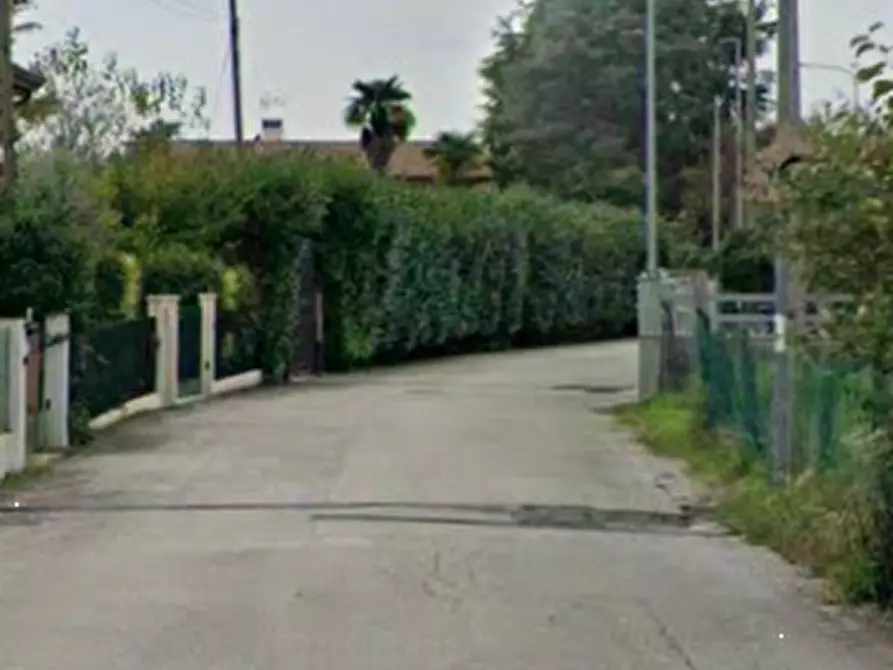 Immagine 6 di Posto auto in vendita  in Via Giacomo Matteotti a Cordenons