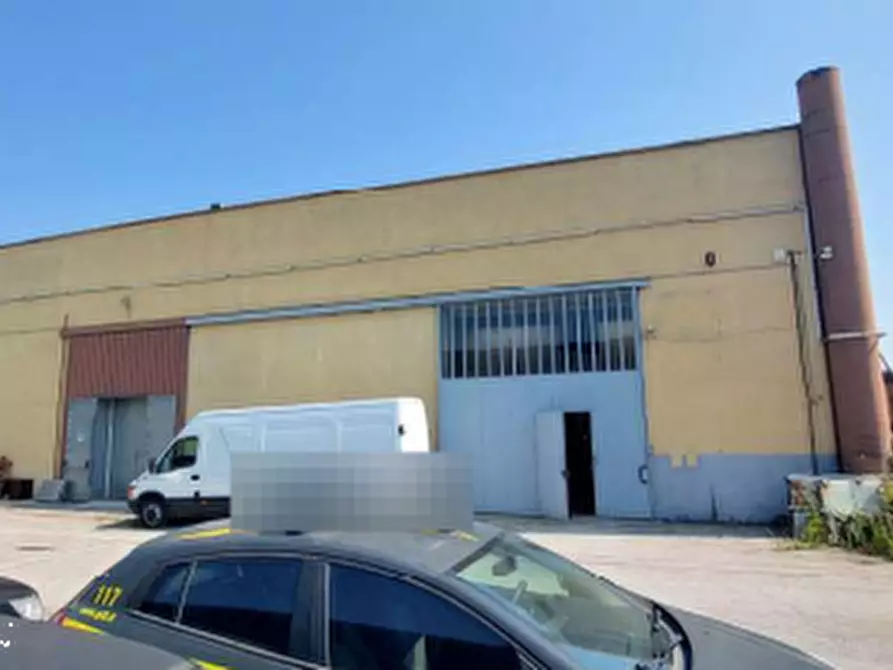 Immagine 5 di Capannone industriale in vendita  in Via Rossetto a Venezia