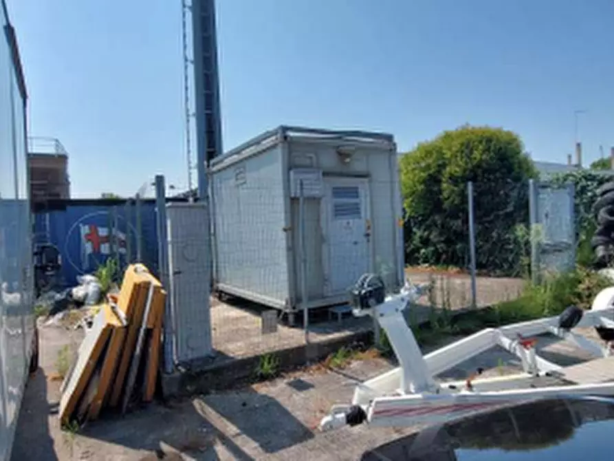 Immagine 12 di Capannone industriale in vendita  in Via Rossetto a Venezia