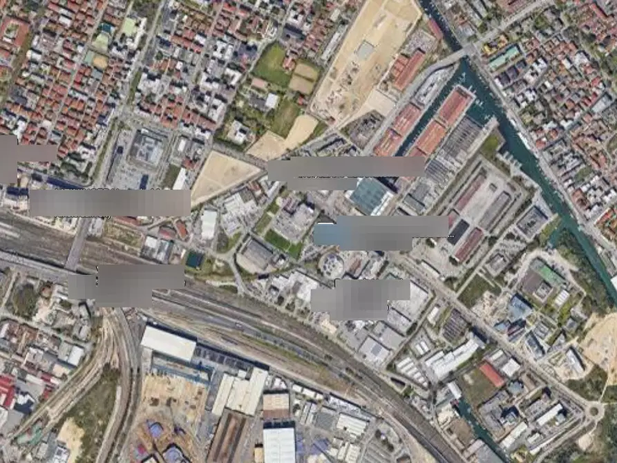 Immagine 17 di Capannone industriale in vendita  in Via Rossetto a Venezia