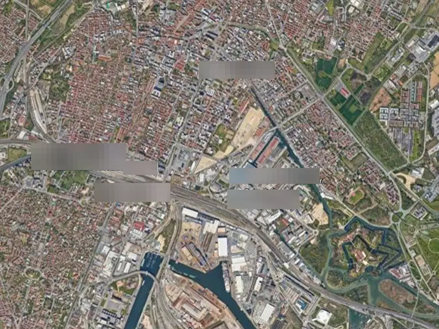 Immagine 18 di Capannone industriale in vendita  in Via Rossetto a Venezia