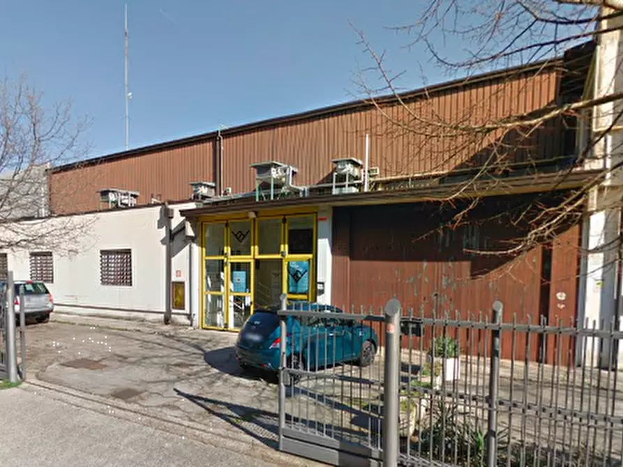 Immagine 9 di Capannone industriale in vendita  in Via Rossetto a Venezia