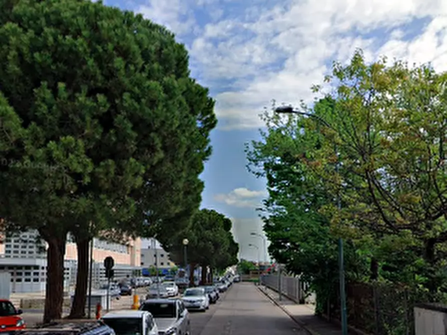 Immagine 16 di Capannone industriale in vendita  in Via Rossetto a Venezia