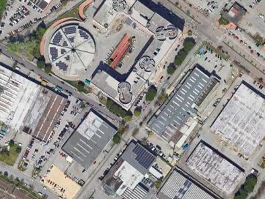 Immagine 19 di Capannone industriale in vendita  in Via Rossetto a Venezia