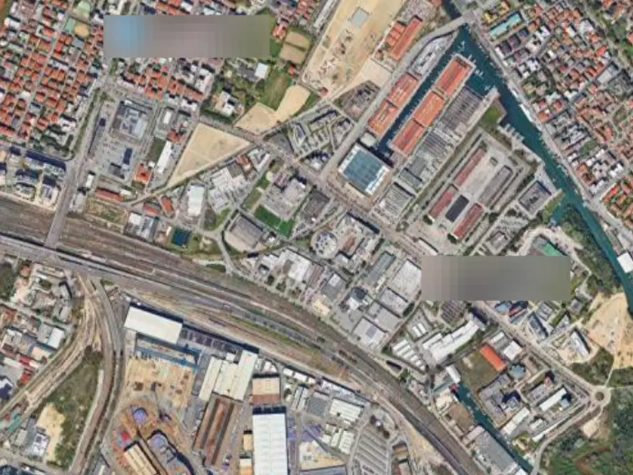 Immagine 21 di Capannone industriale in vendita  in Via Rossetto a Venezia