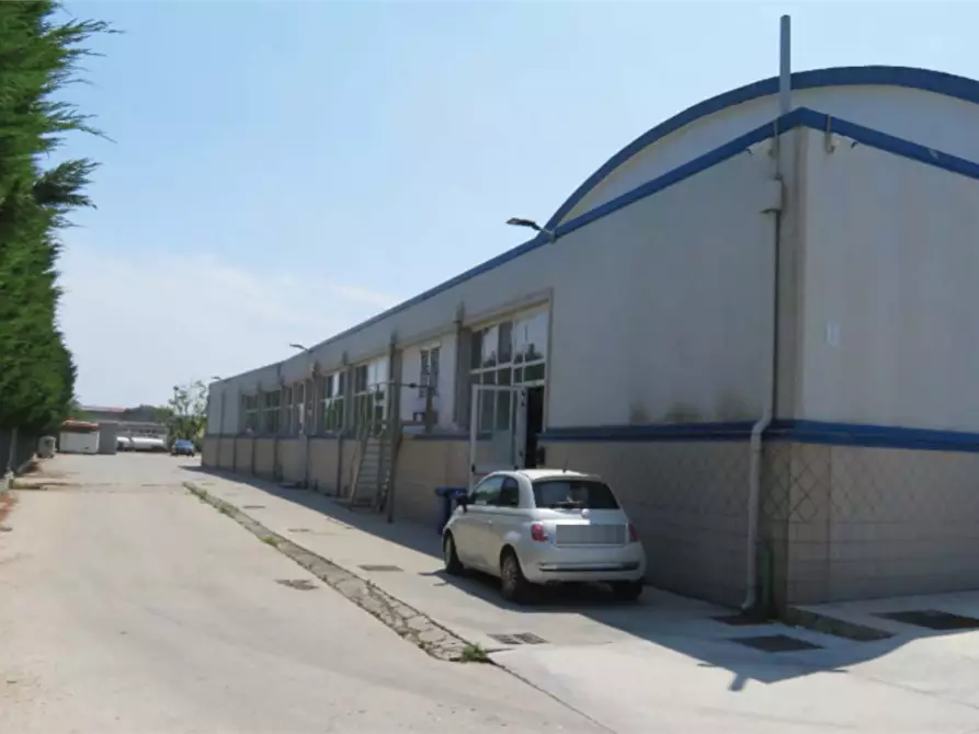 Immagine 1 di Capannone industriale in vendita  in Strada Statale Romea a Chioggia