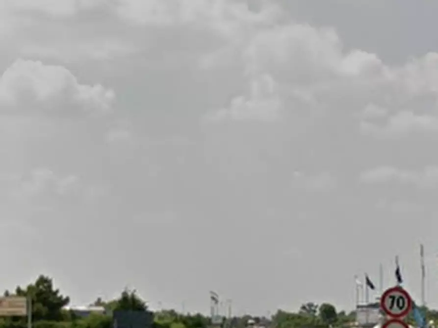 Immagine 14 di Capannone industriale in vendita  in Strada Statale Romea a Chioggia