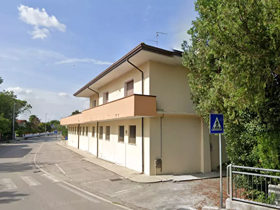 Immagine 3 di Laboratorio in vendita  in Via Villafranca a Chions