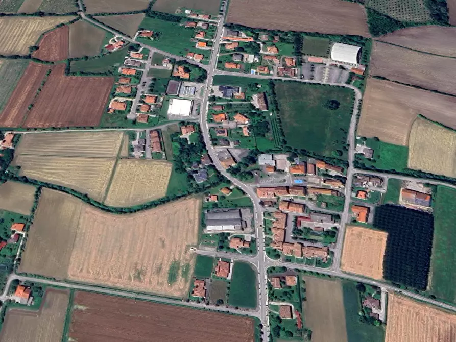 Immagine 10 di Laboratorio in vendita  in Via Villafranca a Chions