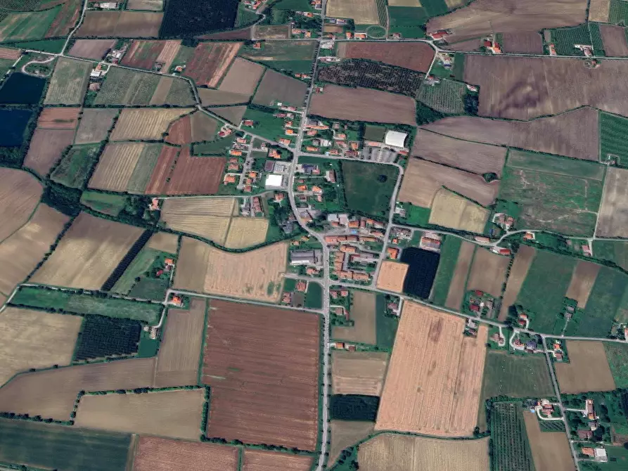 Immagine 11 di Laboratorio in vendita  in Via Villafranca a Chions