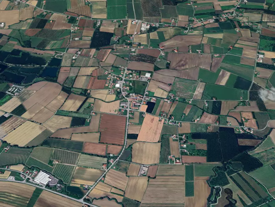 Immagine 12 di Laboratorio in vendita  in Via Villafranca a Chions