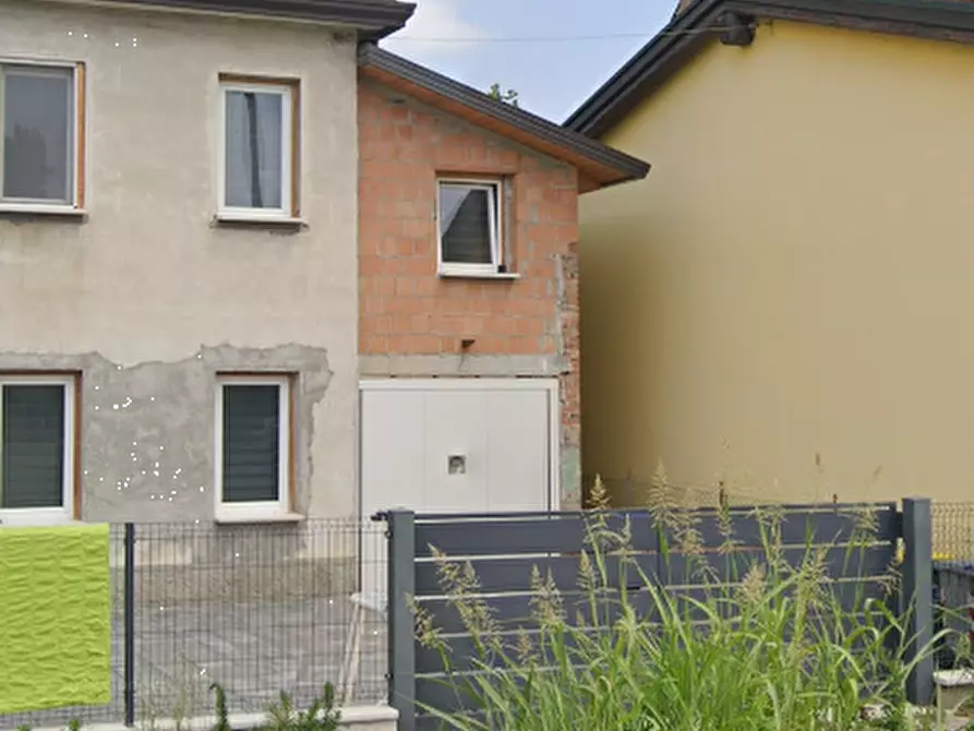 Immagine 2 di Casa indipendente in vendita  in Via Bucchignana a Noale