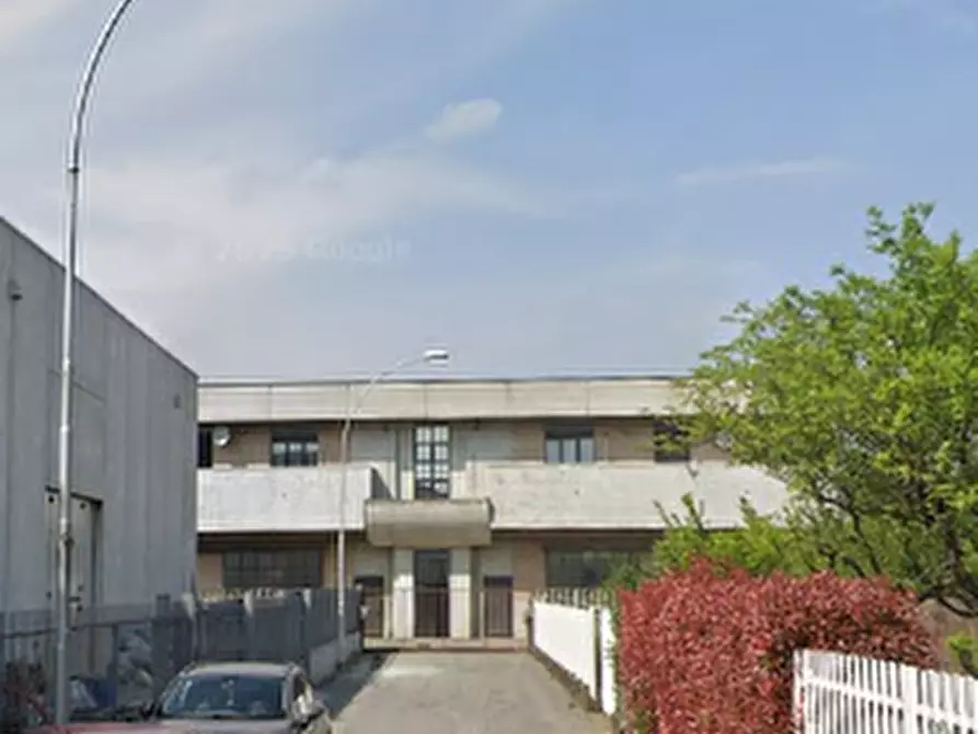 Immagine 3 di Appartamento in vendita  in Via Luigi Galvani a Pessano Con Bornago