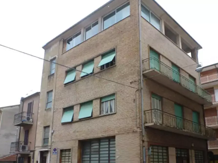 Immagine 2 di Negozio in vendita  in Via Mauro Macchi a Porto San Giorgio