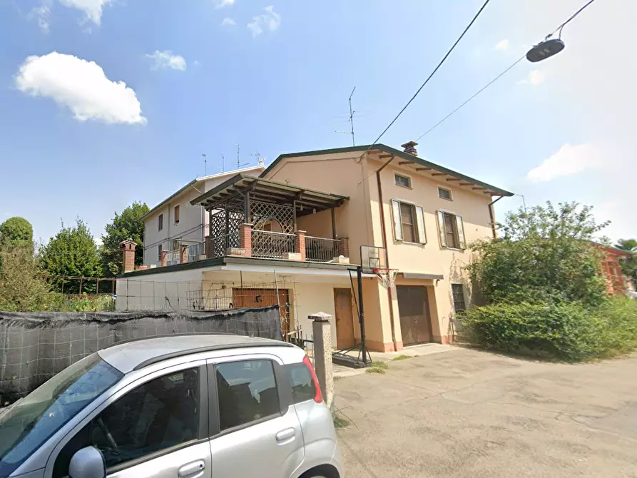Immagine 12 di Casa indipendente in vendita  in Via Matteotti a Polesine Zibello