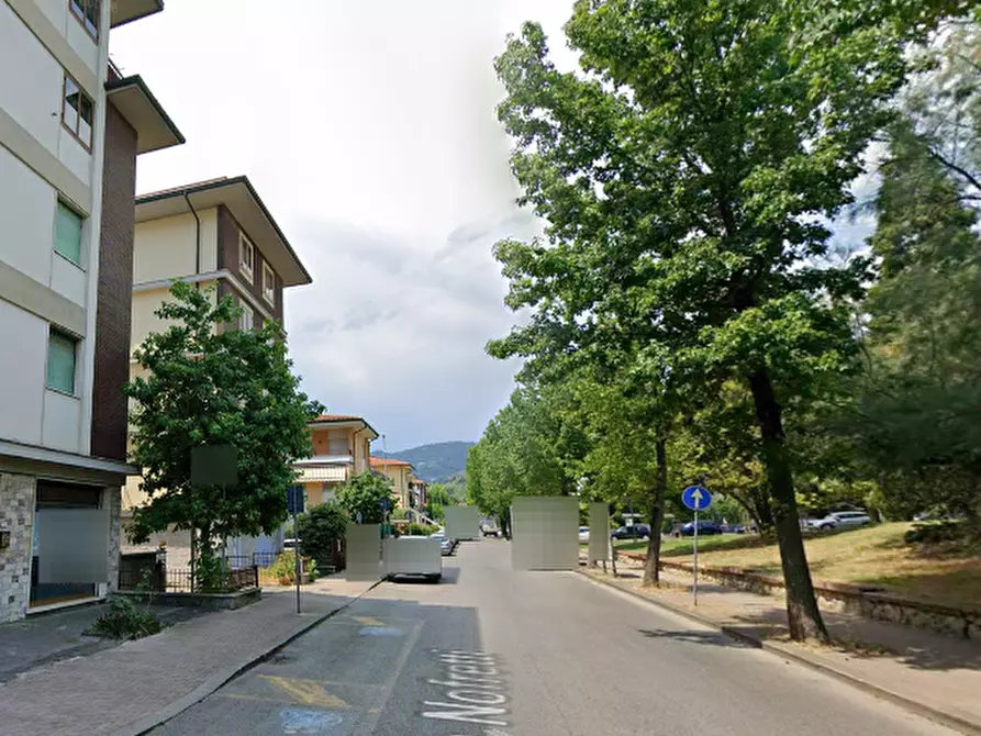 Immagine 13 di Posto auto in vendita  in Viale Adua a Montecatini Terme