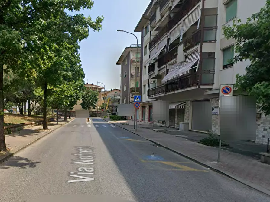 Immagine 14 di Posto auto in vendita  in Viale Adua a Montecatini Terme