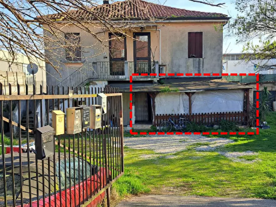 Immagine 5 di Appartamento in vendita  in Via Colombara a Venezia