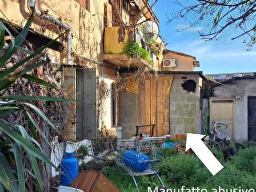 Immagine 11 di Appartamento in vendita  in Via Colombara a Venezia