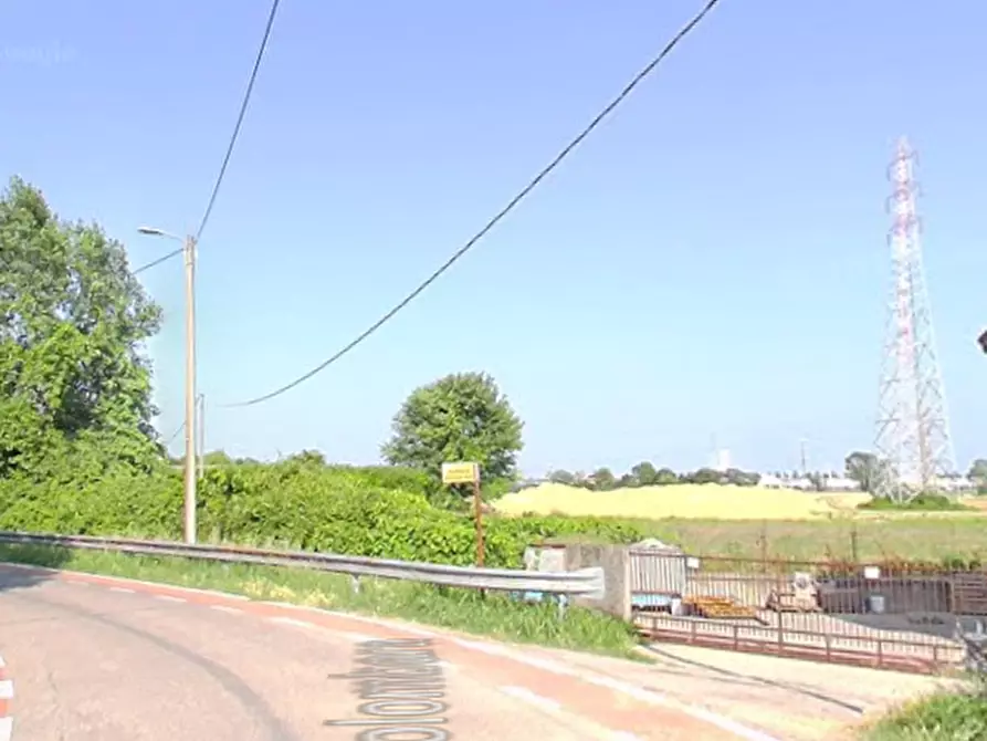 Immagine 15 di Appartamento in vendita  in Via Colombara a Venezia