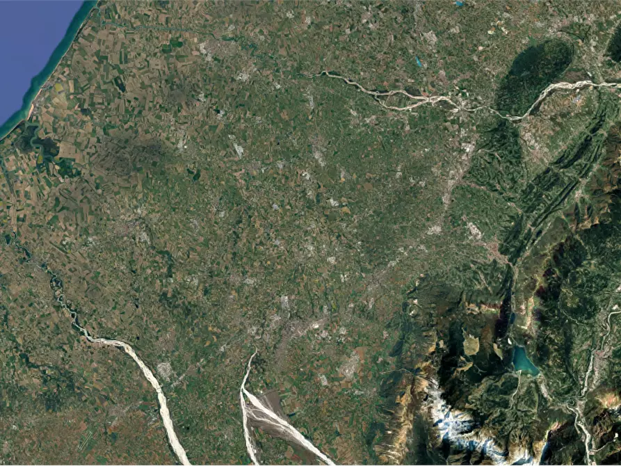 Immagine 25 di Casa indipendente in vendita  in Via della Chiesa a Prata Di Pordenone