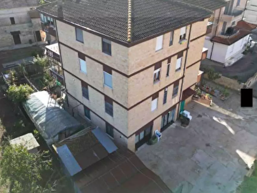 Immagine 6 di Appartamento in vendita  in Via Pennesi a Sant'elpidio A Mare