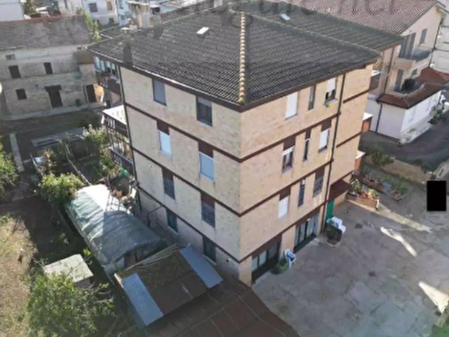 Immagine 15 di Appartamento in vendita  in Via Pennesi a Sant'elpidio A Mare