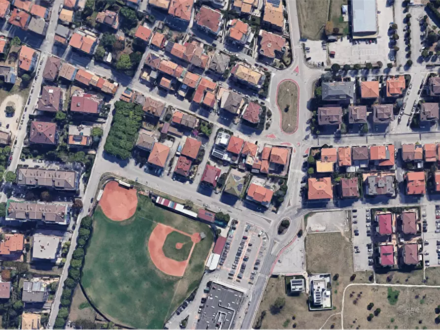 Immagine 12 di Laboratorio in vendita  in Via Caserta a Porto Sant'elpidio