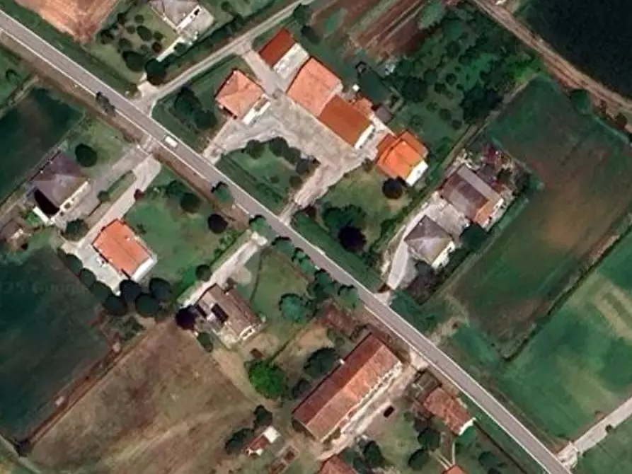 Immagine 17 di Casa indipendente in vendita  in Via Cristo a Arre